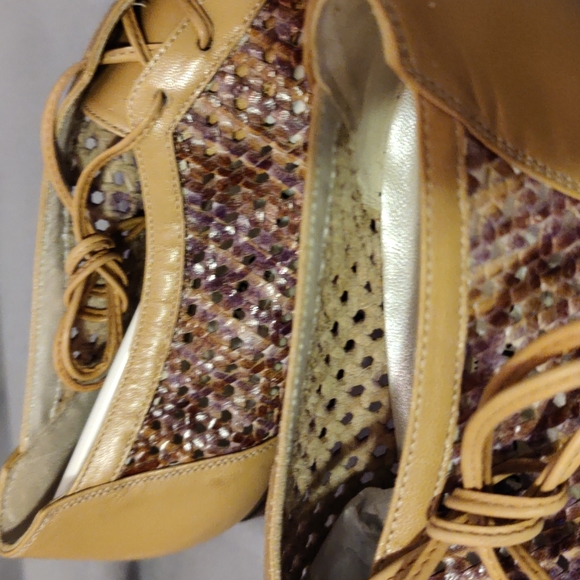 Lorenzo Banfi Women's size 38 - Picture 6 of 6